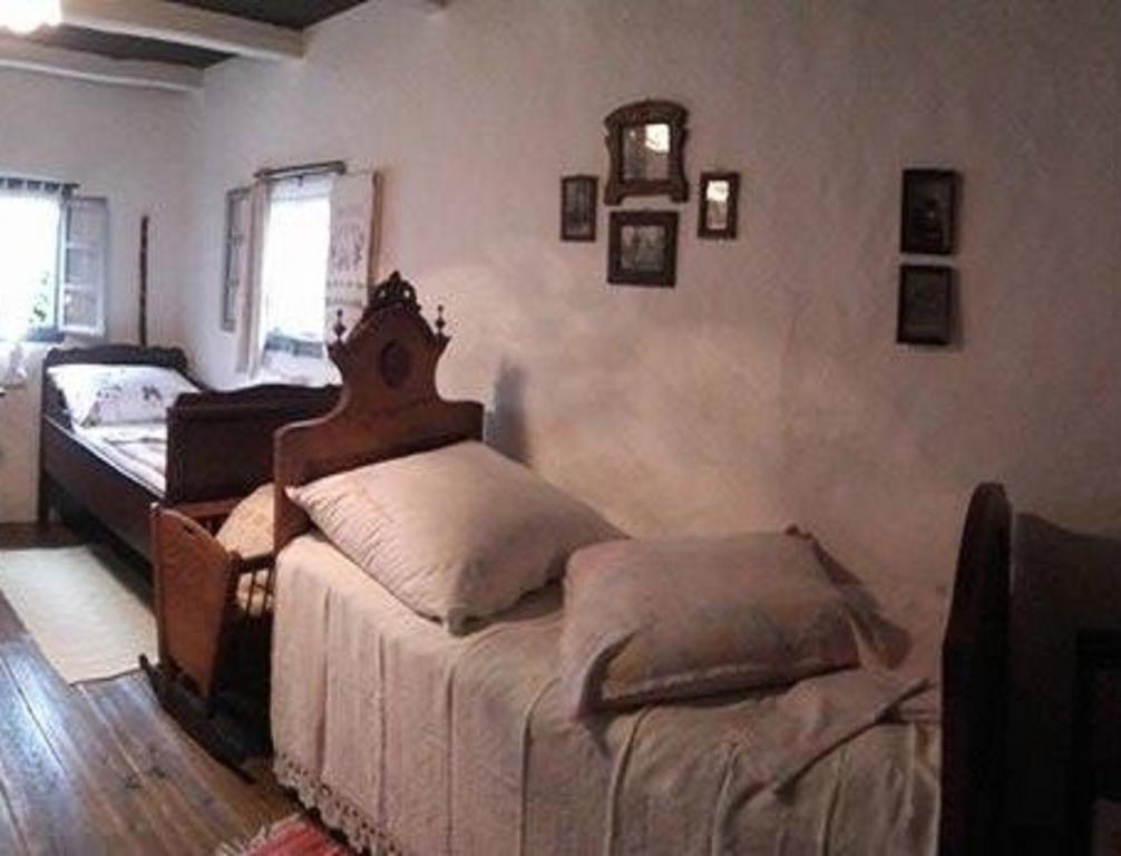 Rural Tourism Family Ravlic Guest House Muzilovcica Exterior foto