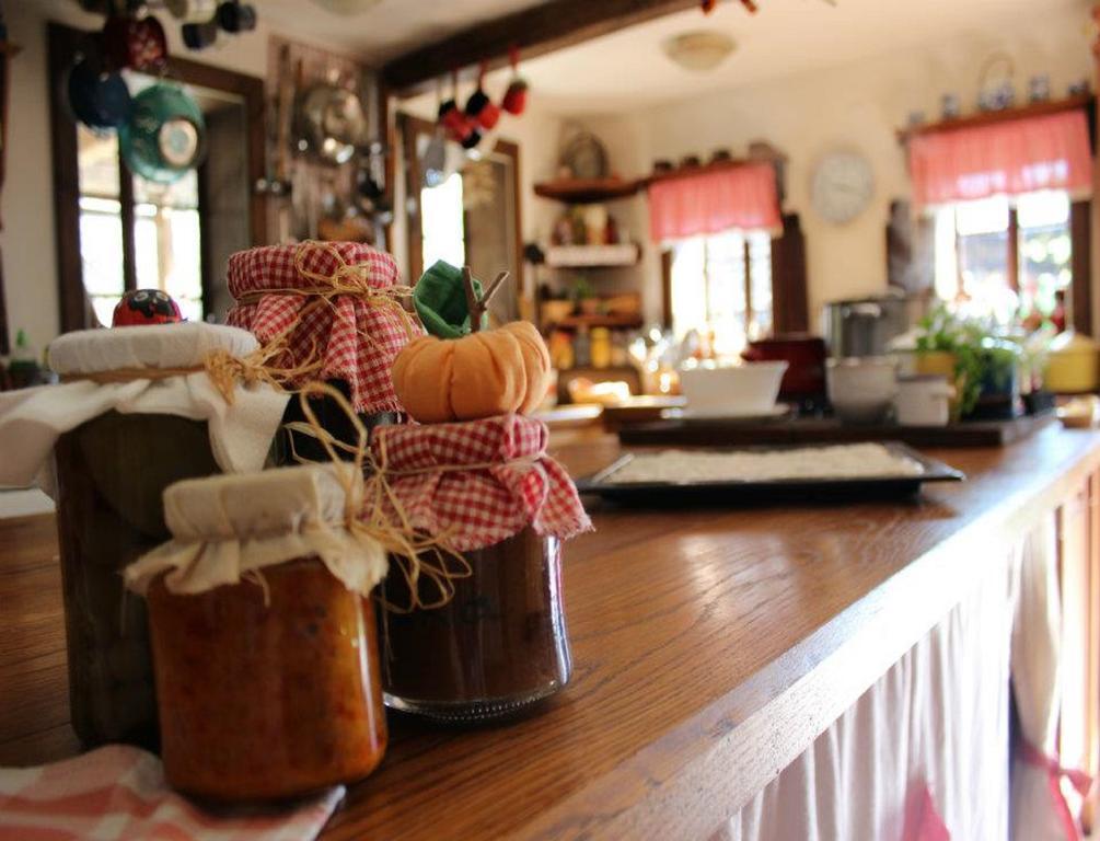 Rural Tourism Family Ravlic Guest House Muzilovcica Exterior foto