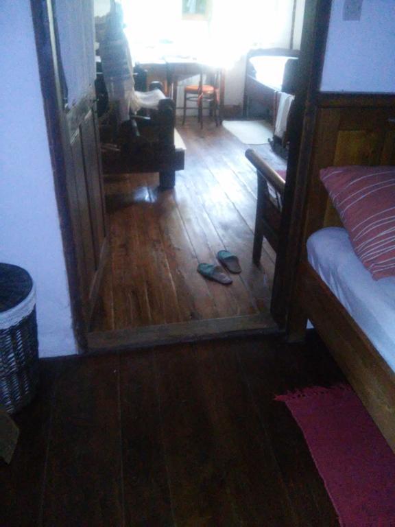 Rural Tourism Family Ravlic Guest House Muzilovcica Exterior foto
